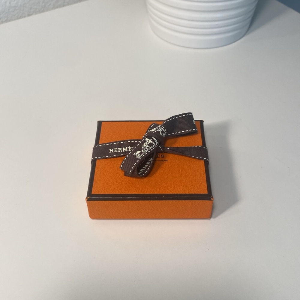 HERMÈS RARE Hippo Leather Bag Charm Limited Edition - Picture 7 of 7